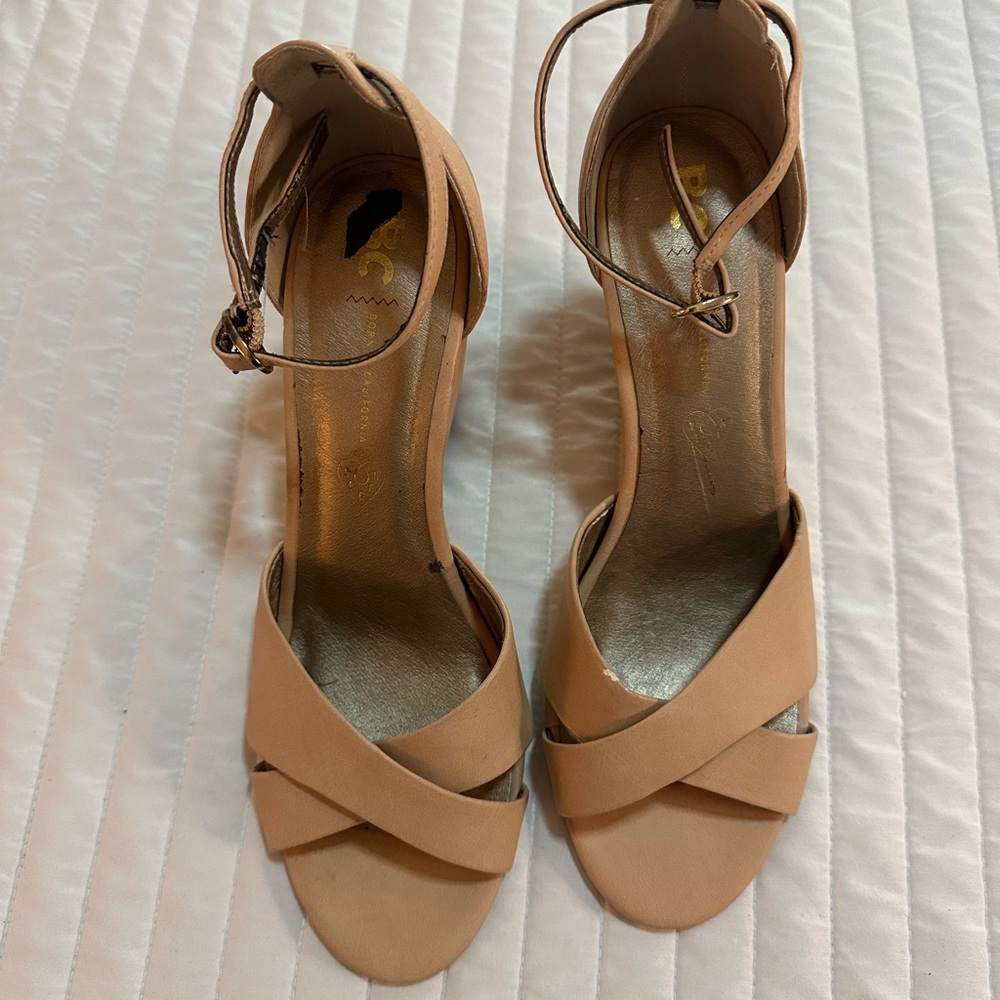 BC Footwear Tan Wedge Sandals Sz 8.5